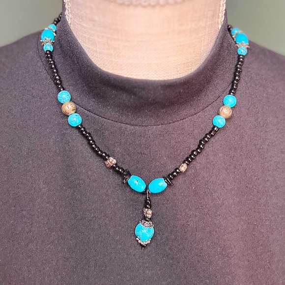 Jewelry - Vintage Boho Turquoise & Black Colored Beaded Necklace w/Silver Butterfly Beads